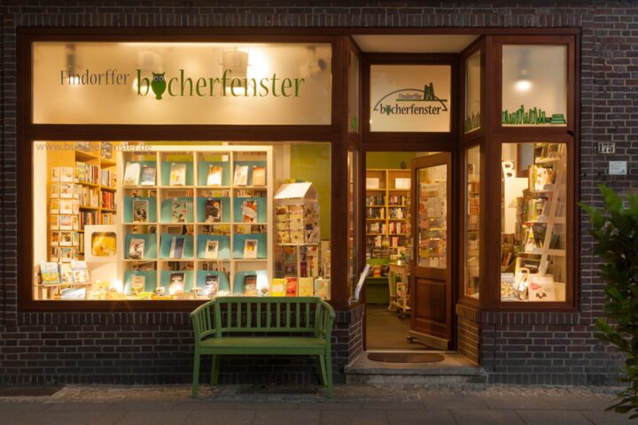 Außenansicht des Findorffer Bücherfensters in der Hemmstraße