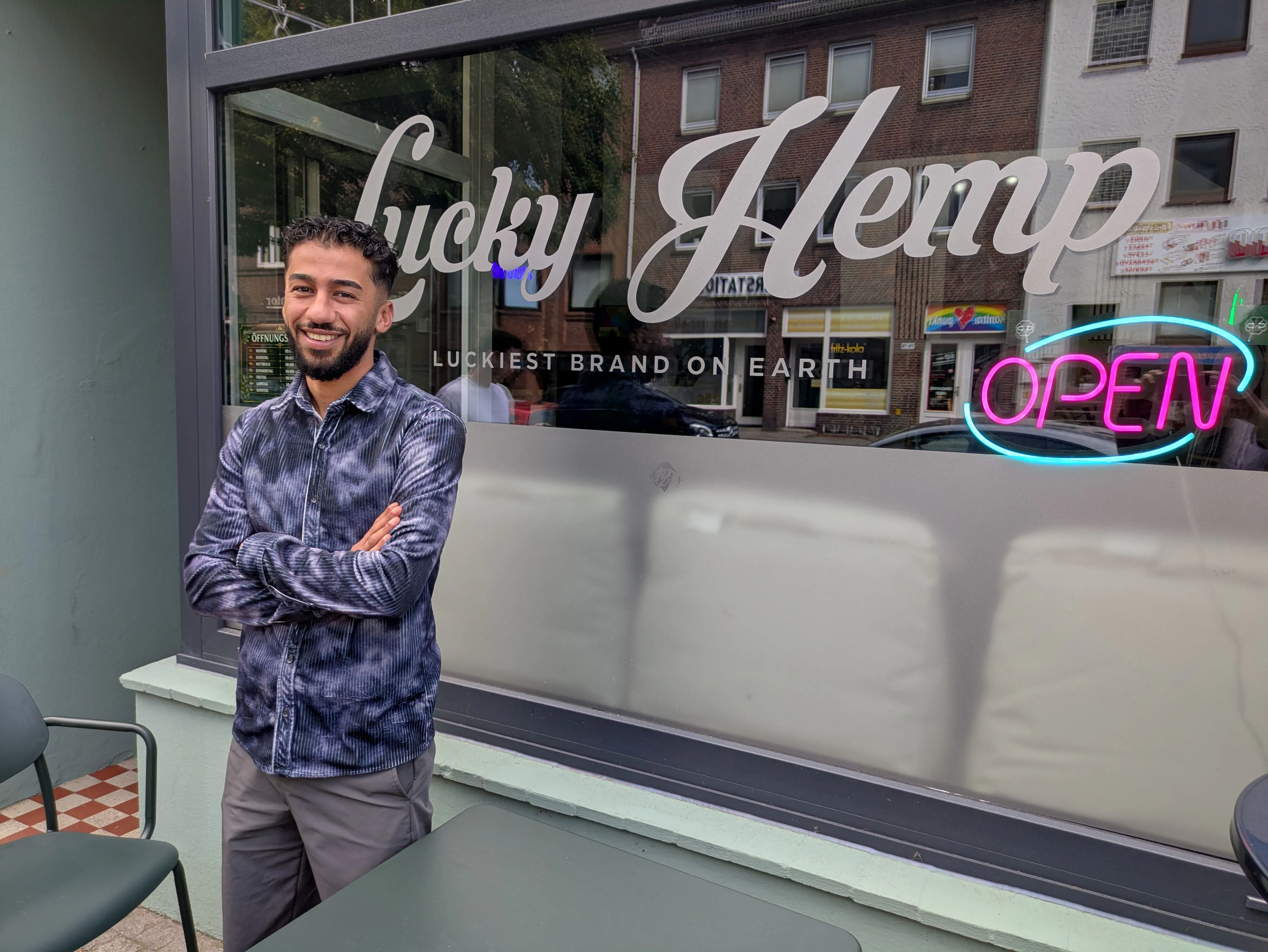 Lucky Hemp, Seruan Haci ©Eggert Peters